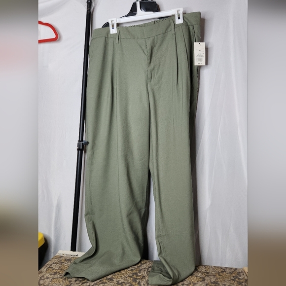 Women's High-Rise Pleat Front Straight Trousers - A New Day Olive 12 - Picture 4 of 14